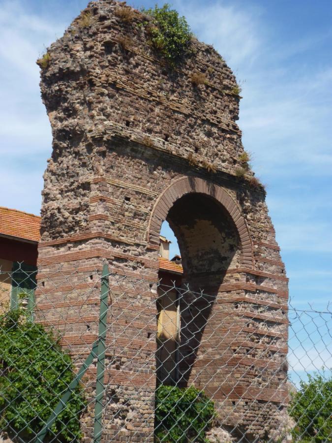 Logement Calme Proche Mer, 4 Personnes, St Aygulf Fréjus Exterior foto