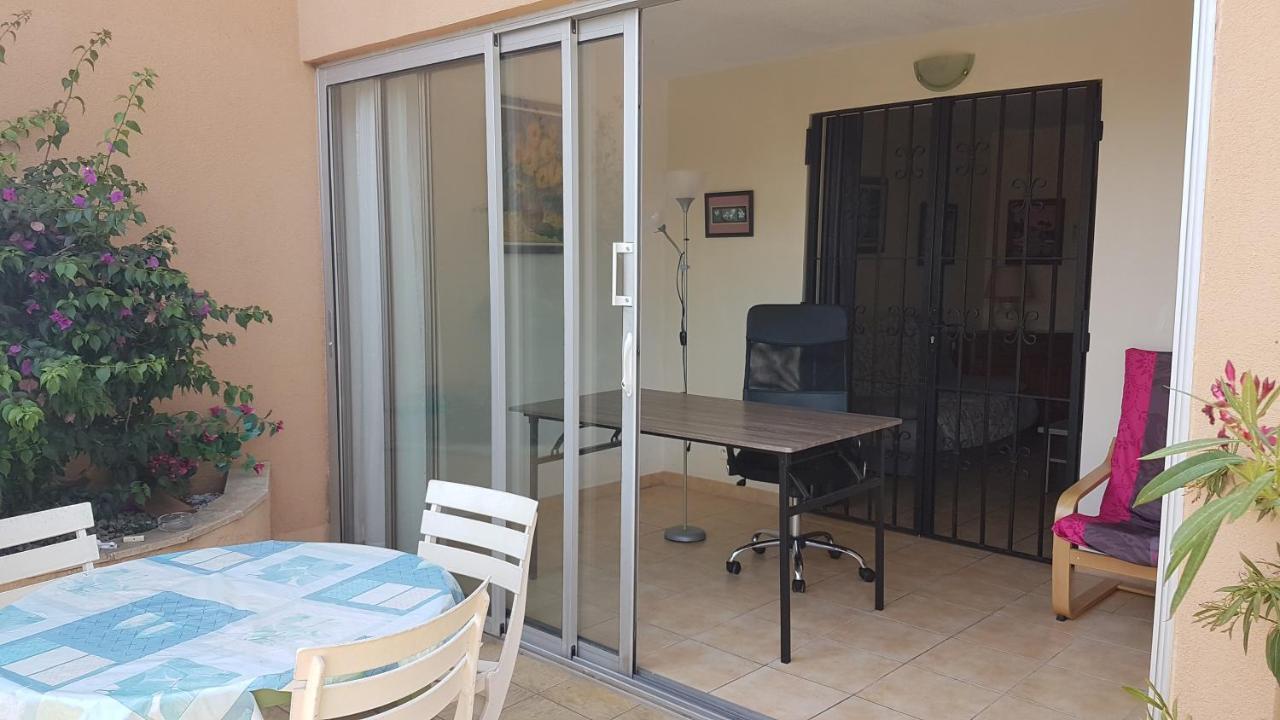 Logement Calme Proche Mer, 4 Personnes, St Aygulf Fréjus Exterior foto